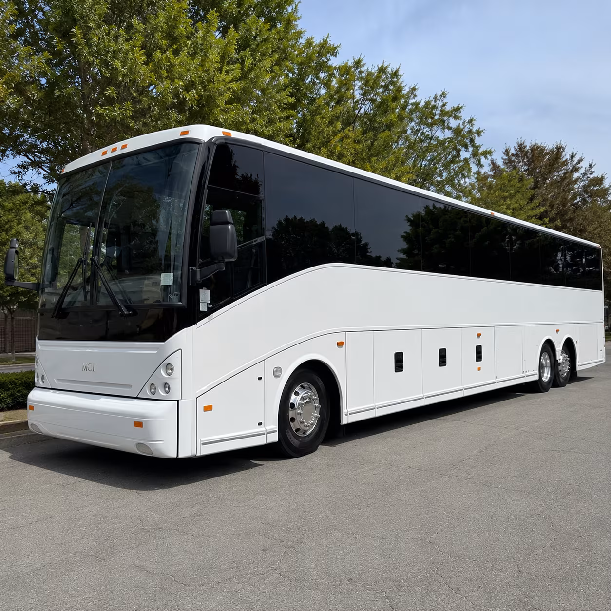 military shuttle buses to moffett federal airfield and bay area installations