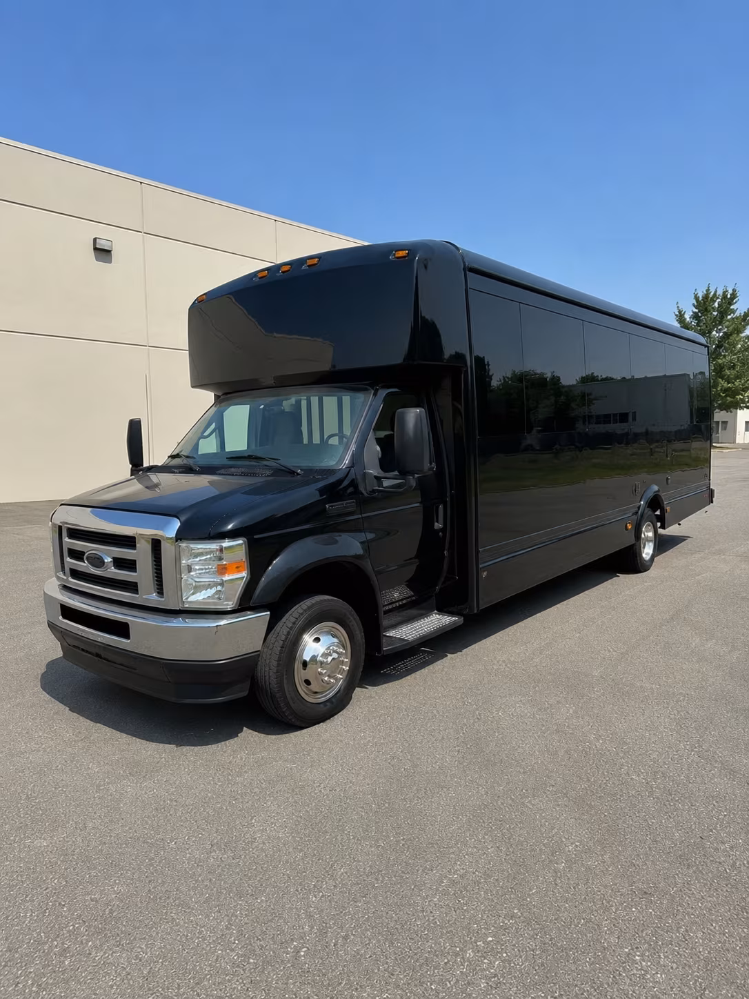 santa clara concert party bus rental